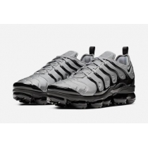 bulk wholesale Nike Air VaporMax Plus shoes for men